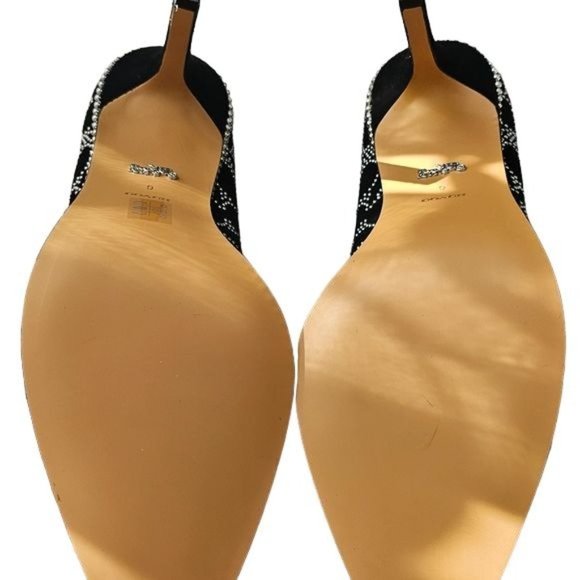 Coach Waverly black and sliver pump - like new condition - Picture 9 of 10